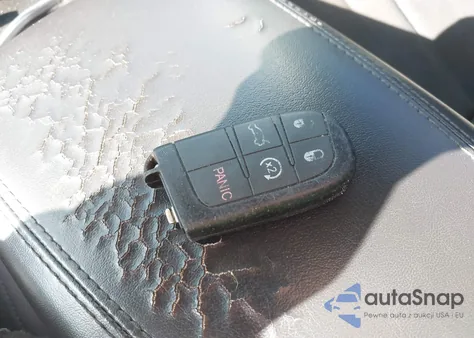 2015 Chrysler 200 Limited из США, поврежденный, VIN 1C3CCCAB5FN670987